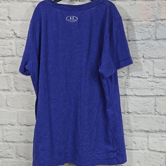 Under Armour Women's Blue HeatGear Shirt American Flag Sporty V-Neck Tee UA Top - Picture 7 of 7